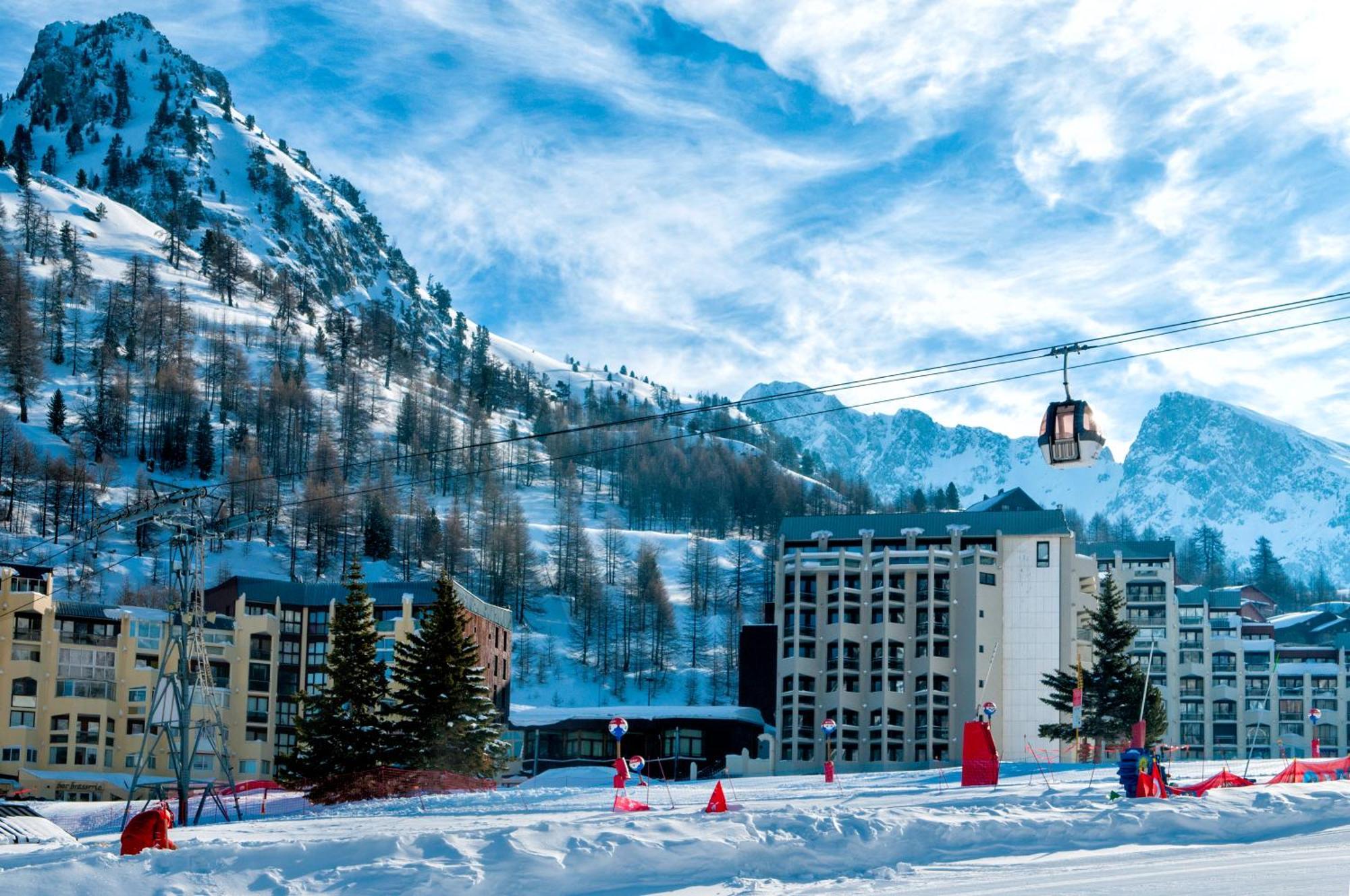 Sowell Hotels Le Pas Du Loup Ізола-2000 Екстер'єр фото