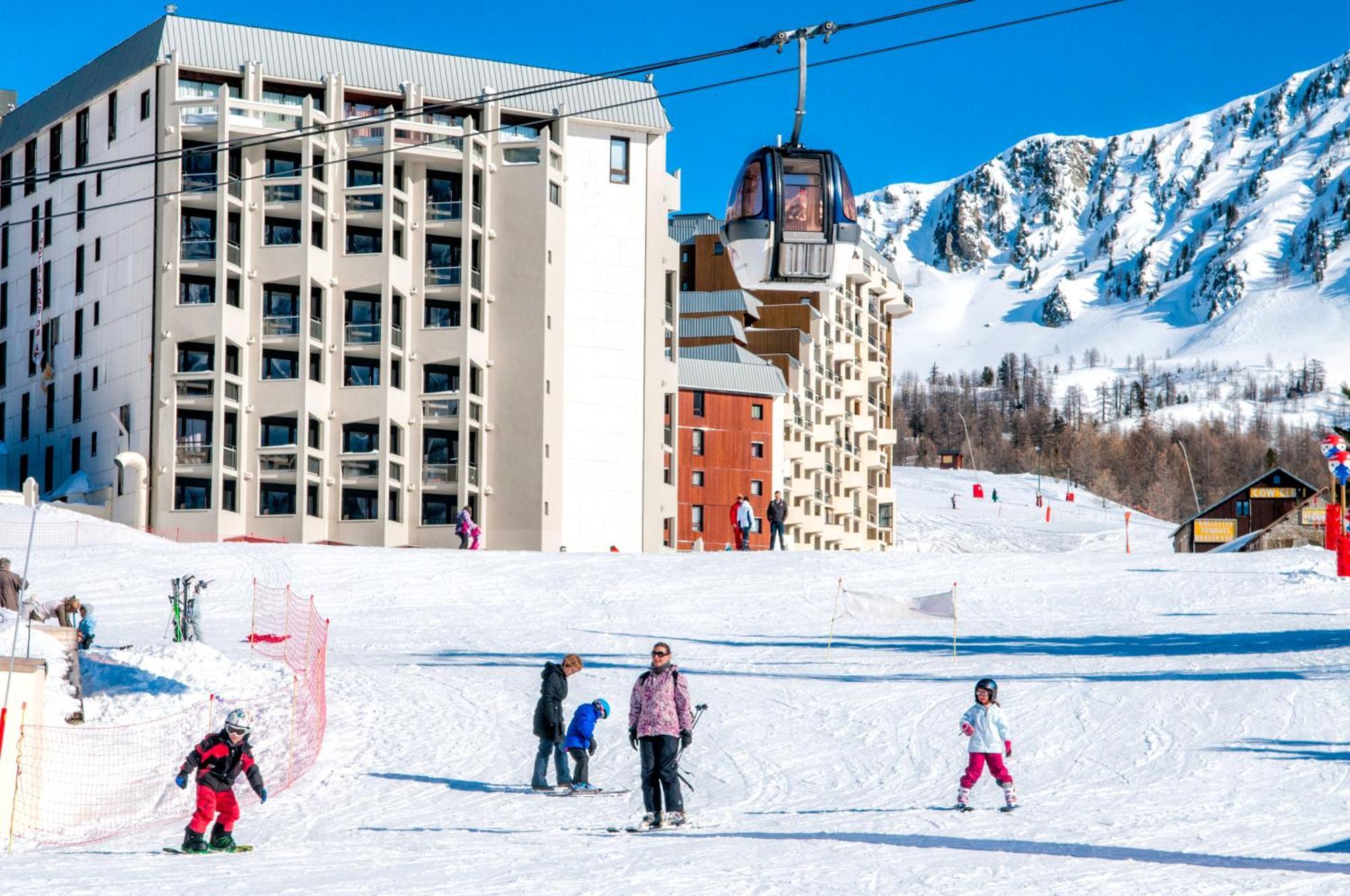 Sowell Hotels Le Pas Du Loup Ізола-2000 Екстер'єр фото