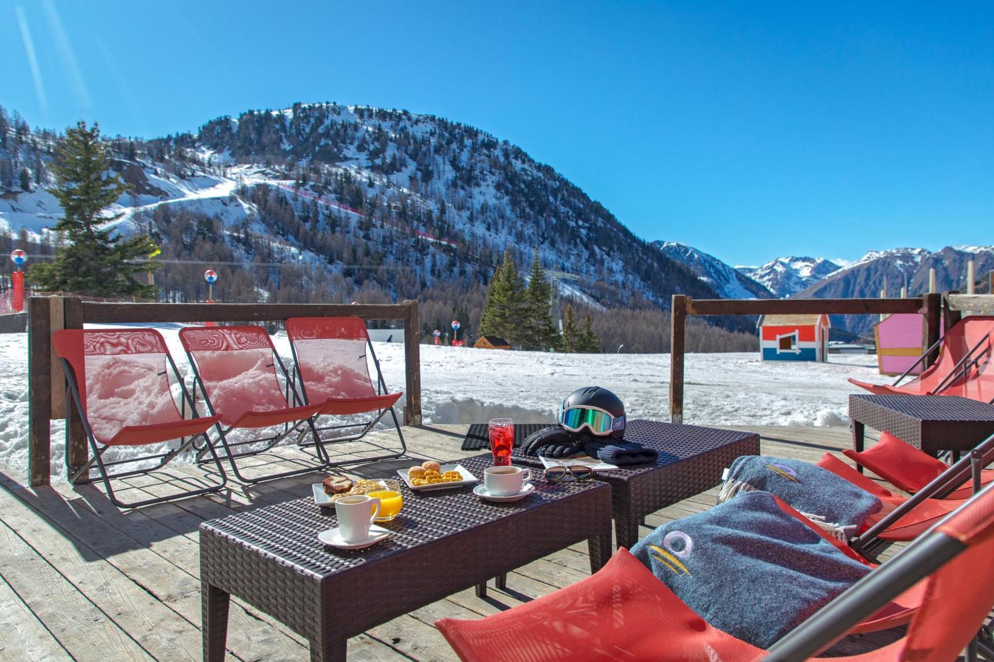 Sowell Hotels Le Pas Du Loup Ізола-2000 Екстер'єр фото