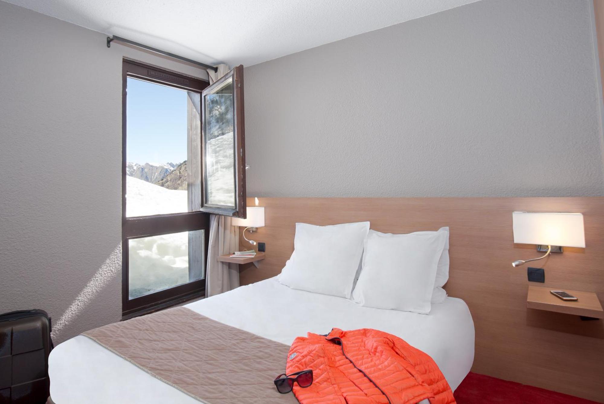 Sowell Hotels Le Pas Du Loup Ізола-2000 Екстер'єр фото